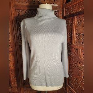 Womyn Made in Hong Kong Dusty Blue Turtleneck Sweater, Size Large